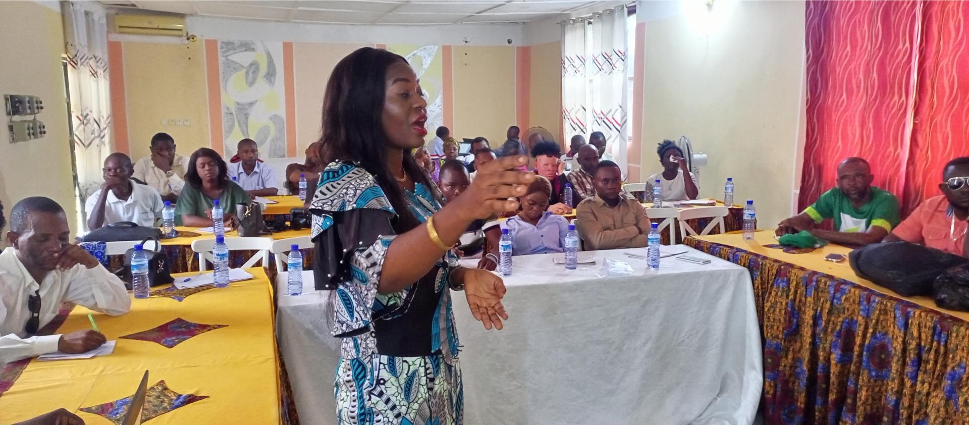 L'oratrice, docteur Solange mosunga, CB/Division Prov. Plan Tshopo à l'atelier de mis en place du RCMN, à Kisangani, le 3 janvier 2024.